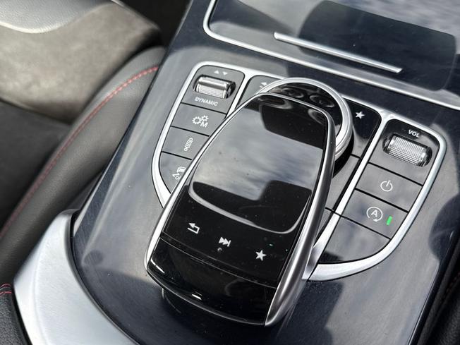 MERCEDES-BENZ C Class Photo 35
