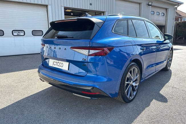 ŠKODA Enyaq Photo 22