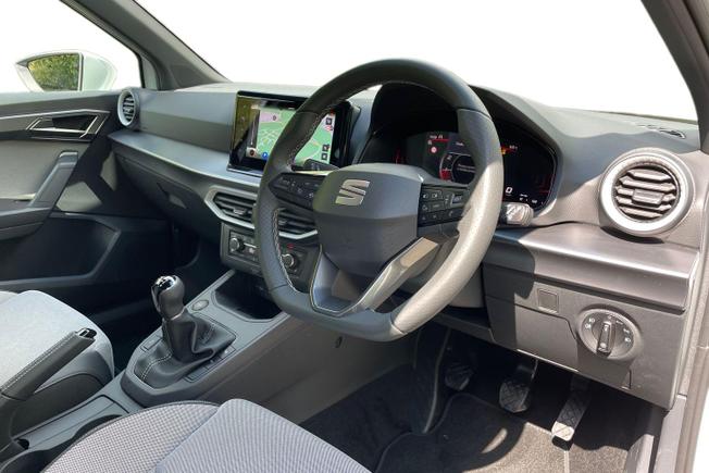 SEAT Arona Photo 6