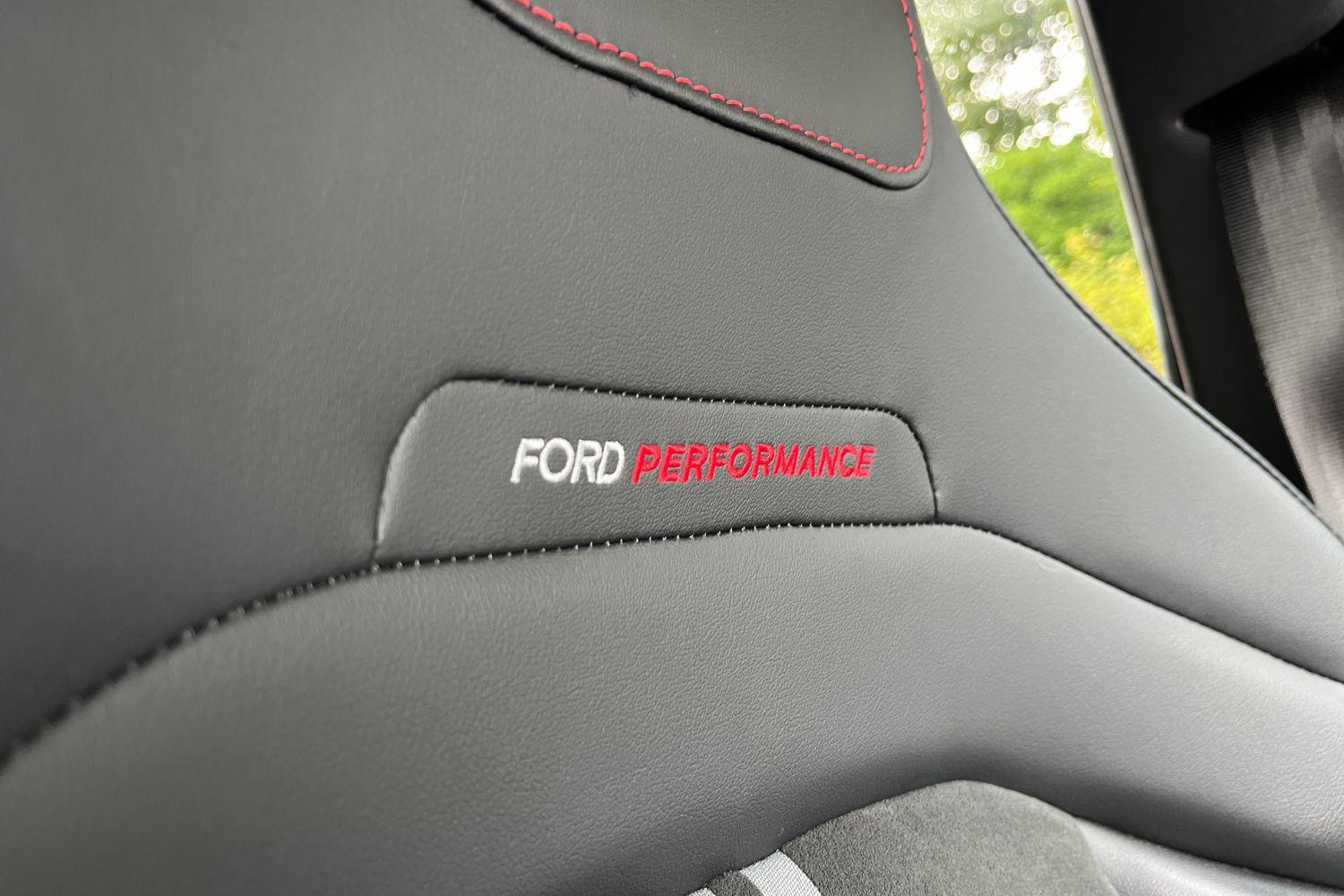 Ford Puma Photo 39