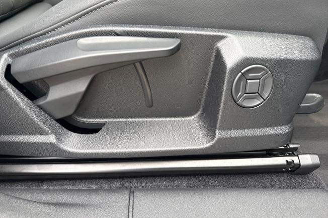 Audi Q3 Photo 35