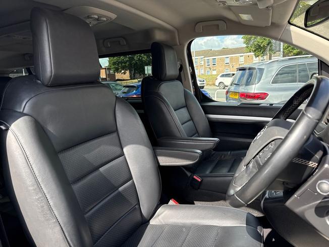 VAUXHALL Vivaro Life Electric Photo 52