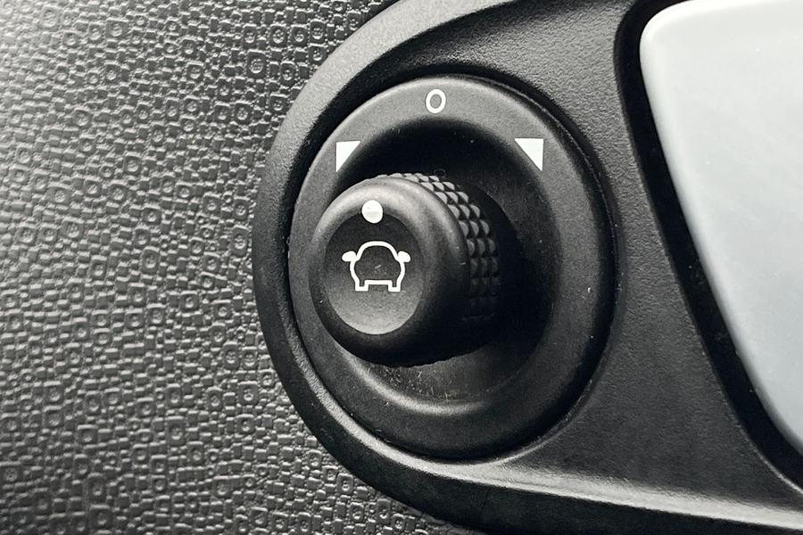 Ford ECOSPORT Photo autoimg-8306f679b10449f3bb139ab8a3a58e2d1e35d412.jpg