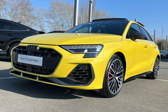 AUDI S3 Photo 23