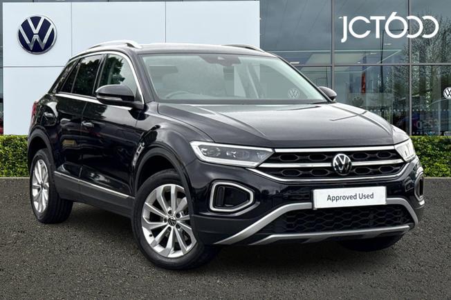 Volkswagen T-Roc Photo 1