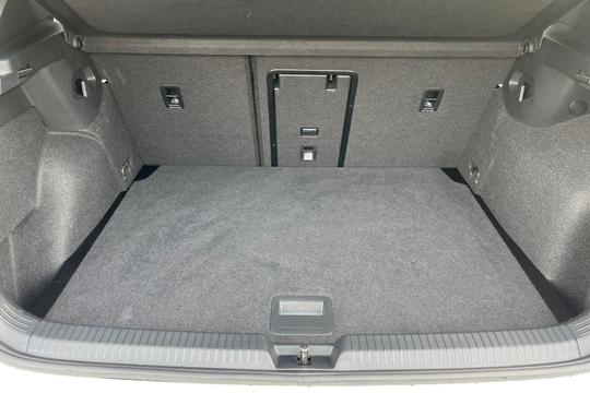 Volkswagen Golf Photo autoimg-830fcc15e2b5a0c9ab005616af3c019350fb5b2e.jpg