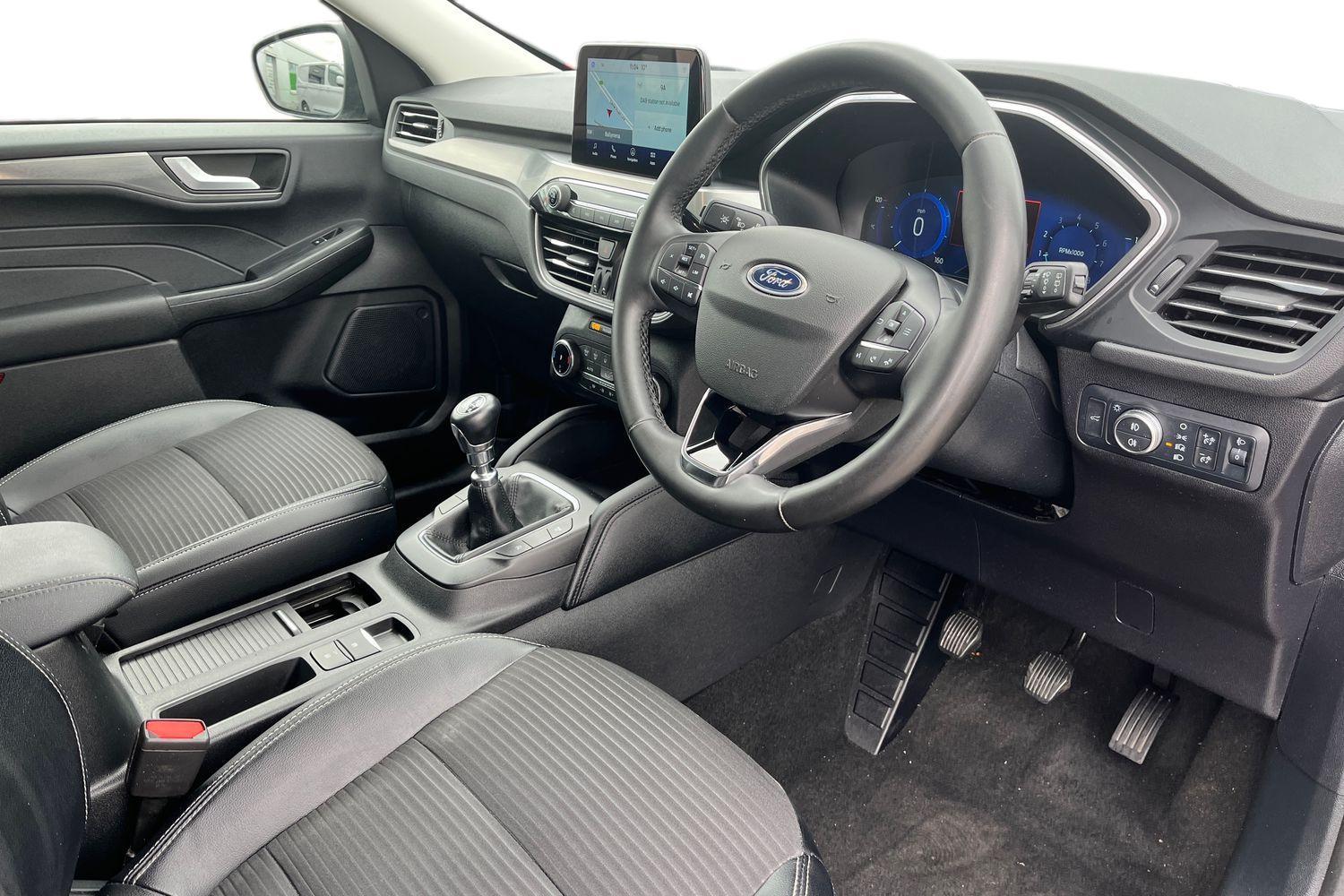 Ford KUGA Photo 8