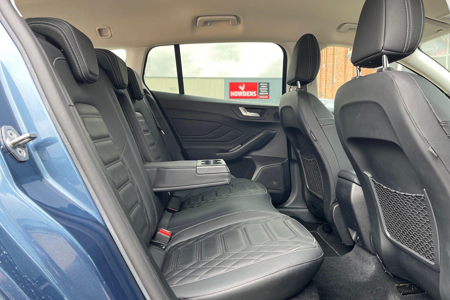 Ford Focus Photo 26