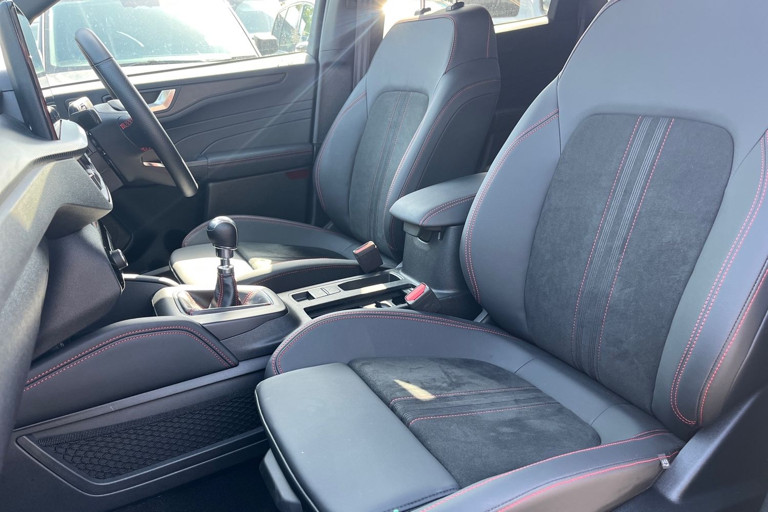 Ford KUGA Photo 18