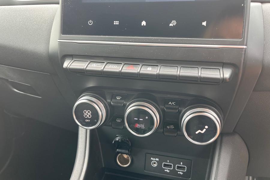 Renault CAPTUR Photo autoimg-83189048dbdd67c635de225925cef3bfe5eea96f.jpg