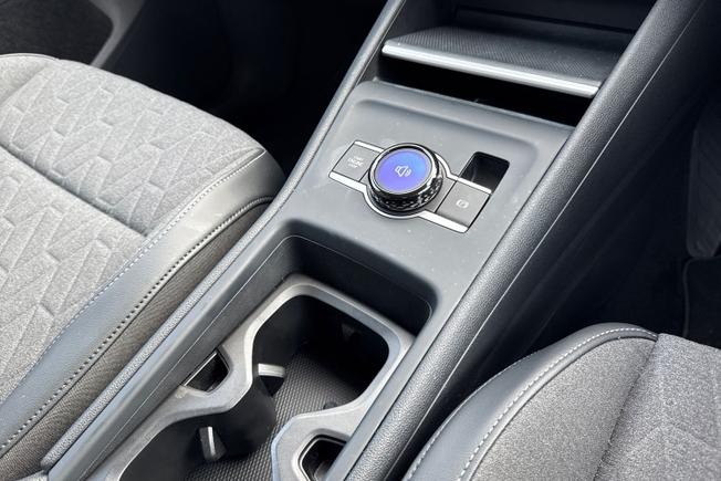 VOLKSWAGEN Tiguan Photo 23