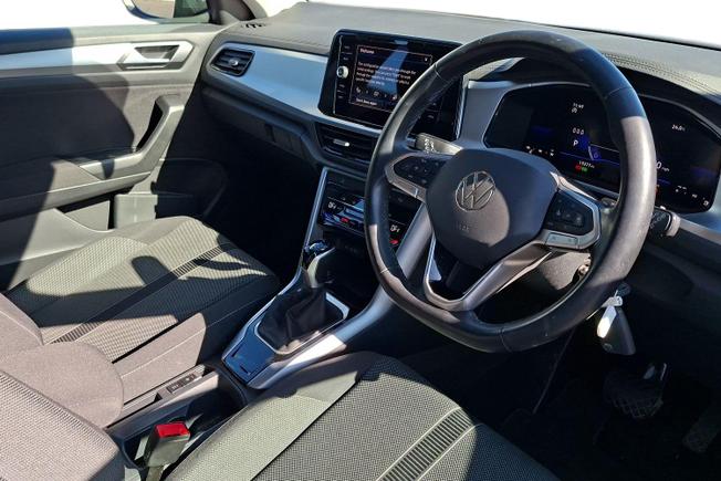 VOLKSWAGEN T-Roc Photo 6