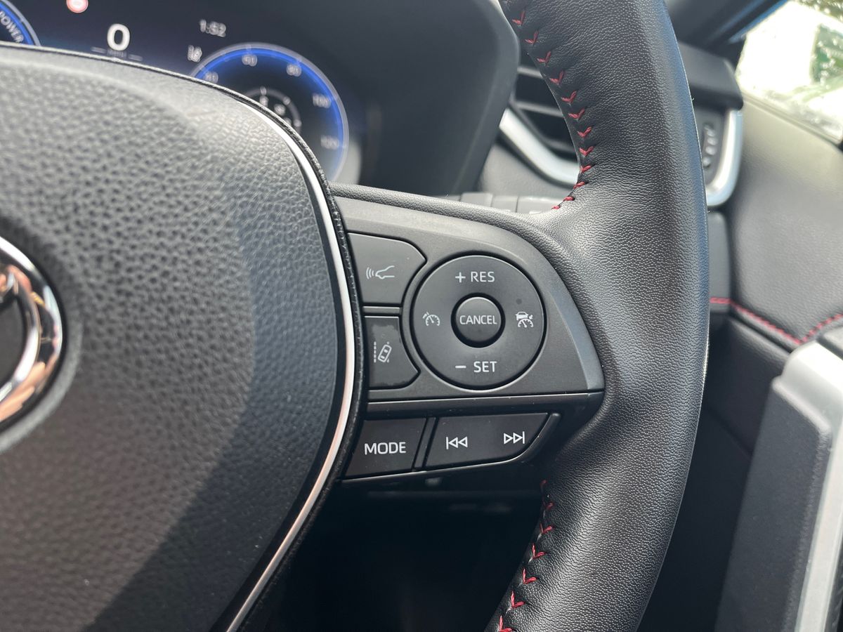 Toyota RAV4 Photo 15