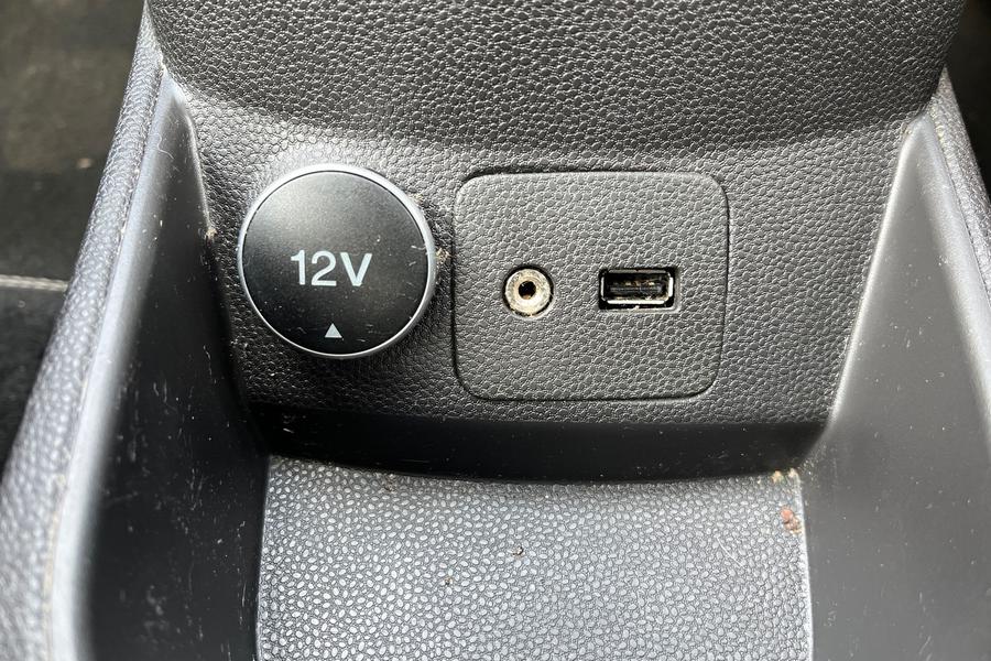 Ford FIESTA Photo autoimg-831fefd66805954dda22333faae16cded695a243.jpg