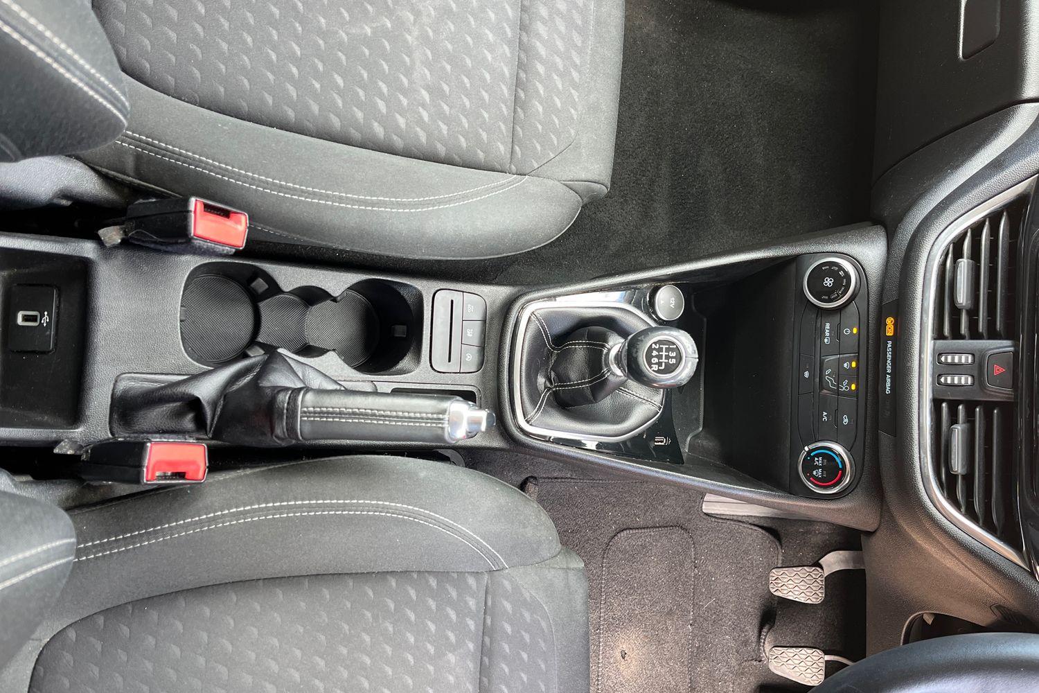 Ford Fiesta Photo 28