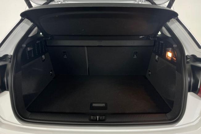 AUDI Q2 Photo 12