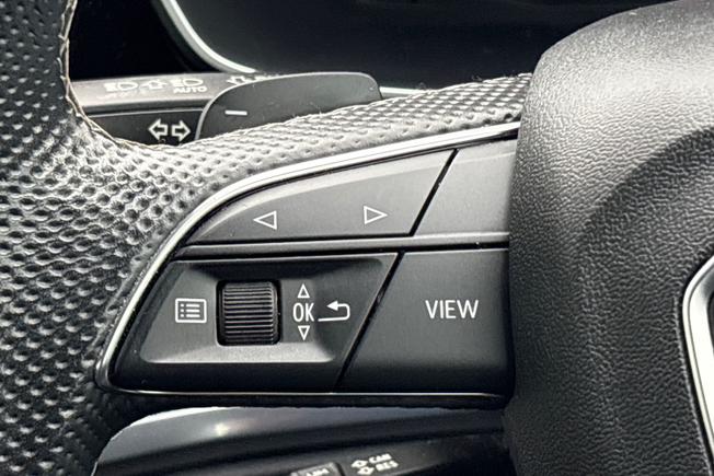 Audi Q3 Photo 17