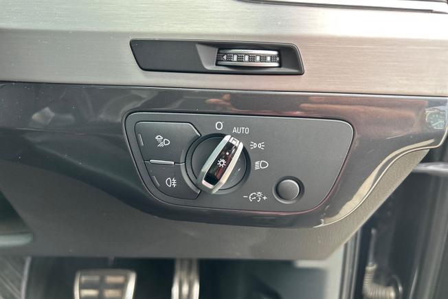 AUDI Q7 Photo 48
