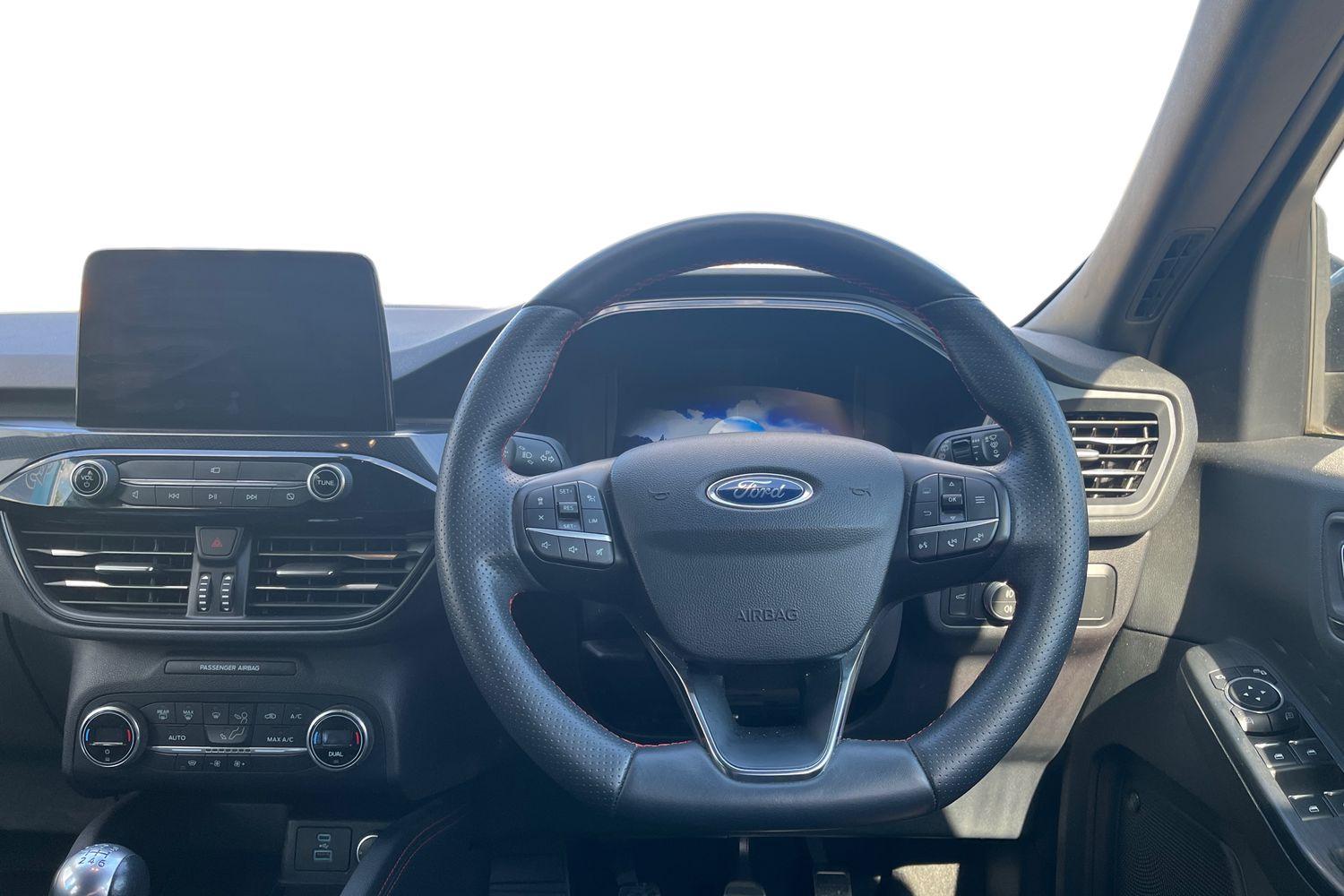 Ford KUGA Photo 10