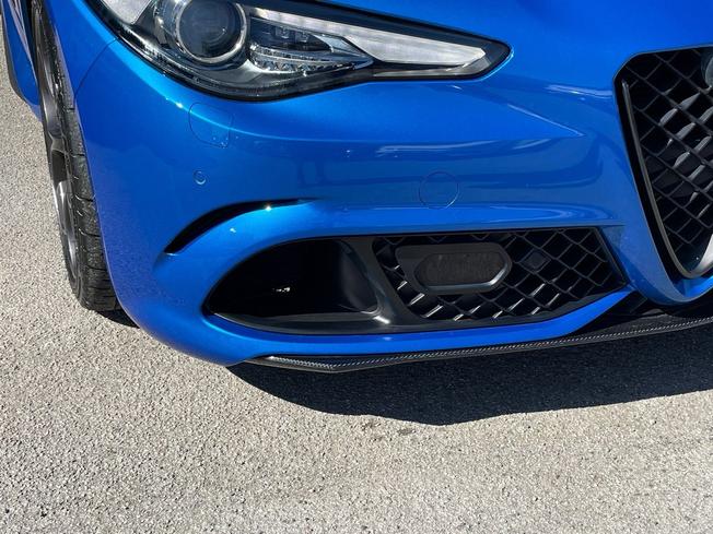 ALFA ROMEO Giulia Photo 22