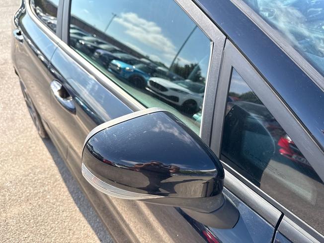 FORD Fiesta Photo 20