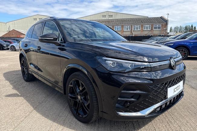 VOLKSWAGEN Tiguan Photo 22