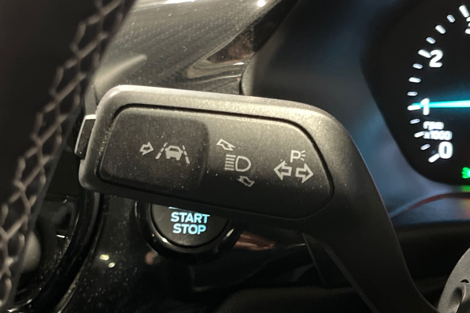 Ford FIESTA Photo 13