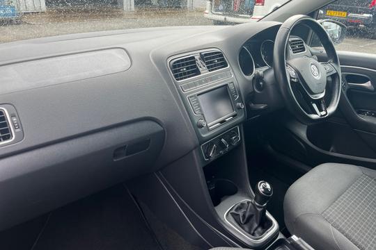 Volkswagen Polo Photo autoimg-8333f2826e4051f903f49a13b11aa4d240505f4f.jpg