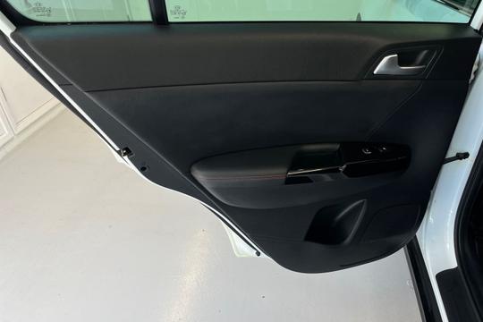 Kia Sportage Photo autoimg-8333f2b0103085787b75d067f43102ca8f4d5456.jpg