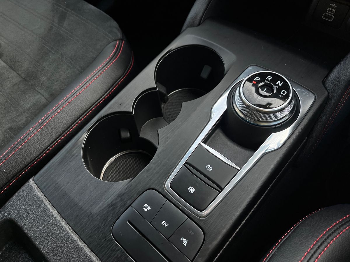 Ford Kuga Photo 13