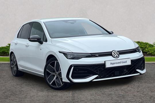 Volkswagen Golf Photo autoimg-833ad755f1fd0177093af7b378ff61a34da5fbc1.jpg