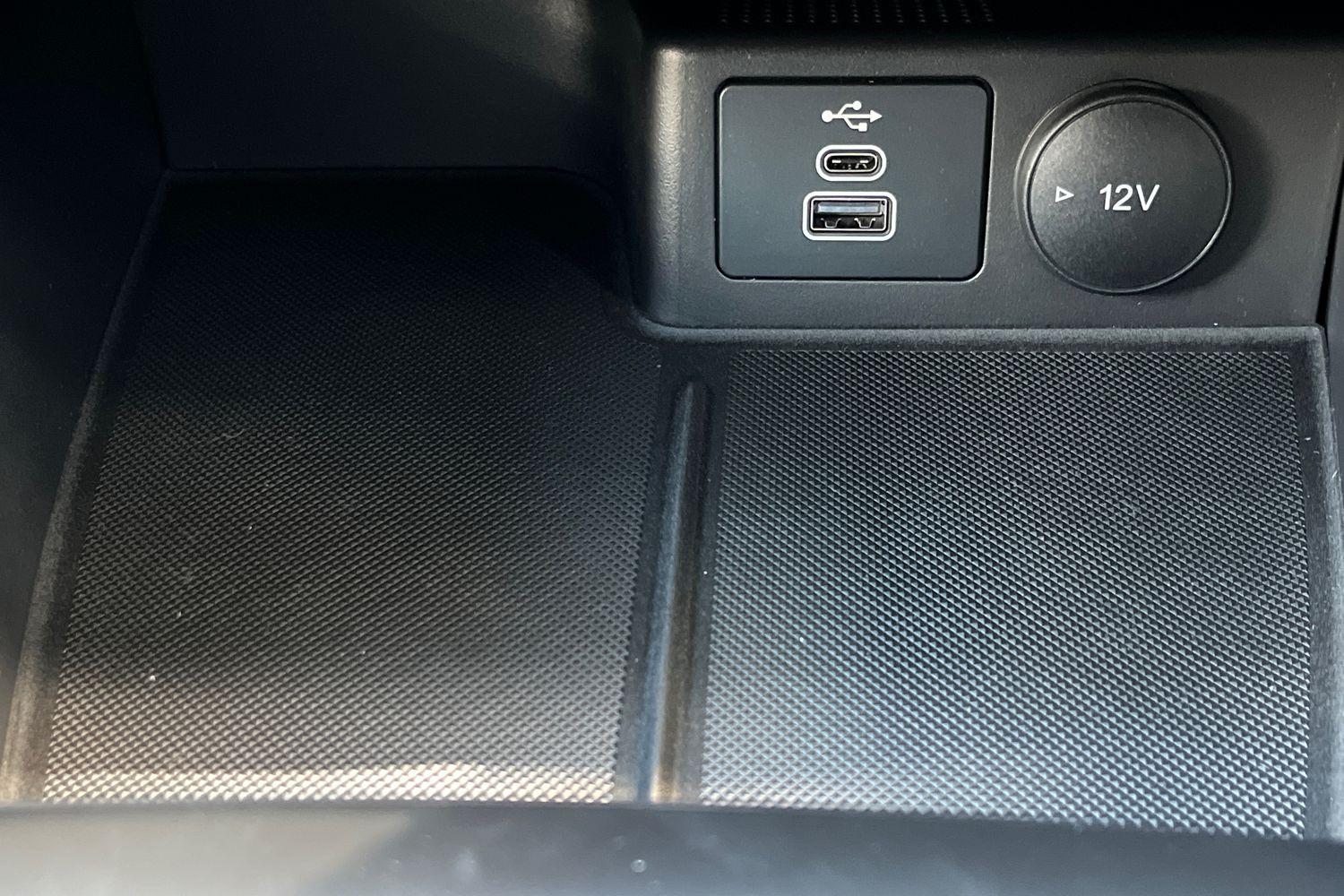 Ford FOCUS Photo 32