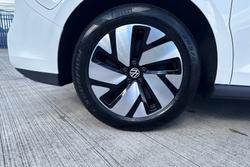 Volkswagen ID. BUZZ Photo 5