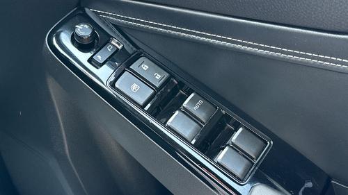 Isuzu D-Max Photo autoimg-833d6f2eaf0b5c07bff0d0a2ba3ce284cd577562.jpg