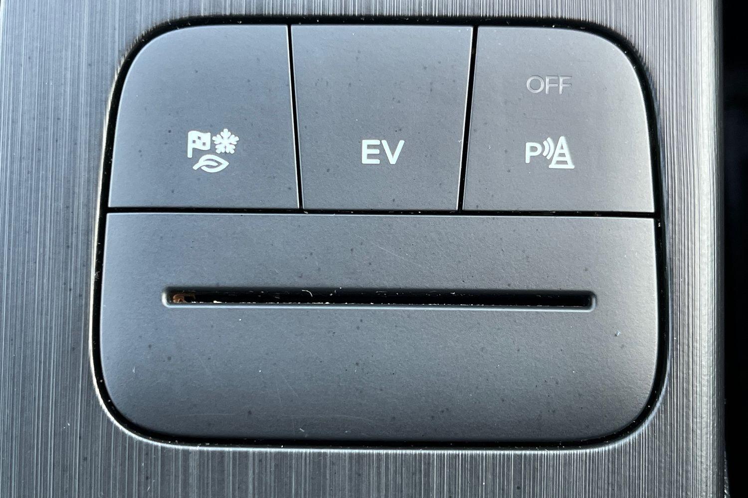 Ford KUGA Photo 32
