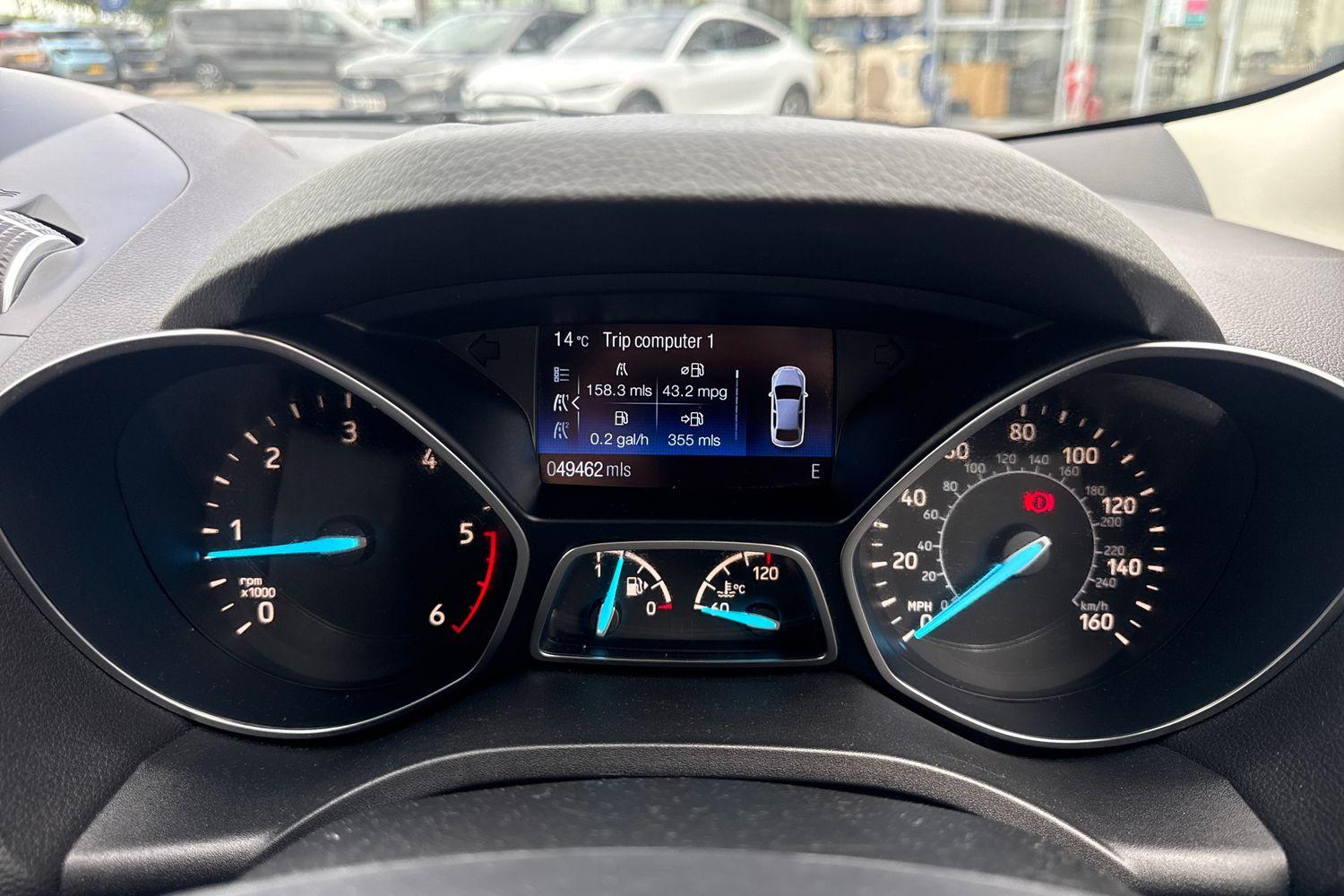 Ford KUGA Photo 12