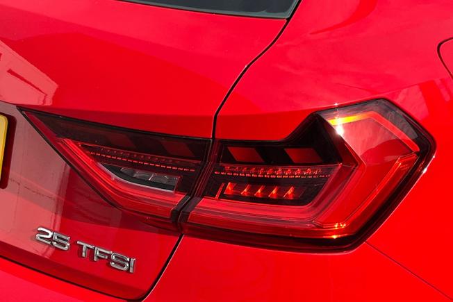 Audi A1 Photo 18