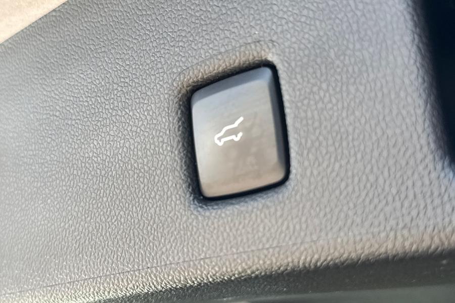 Ford KUGA Photo autoimg-83443a5f199184da841b749282450f1b26c4ce5a.jpg