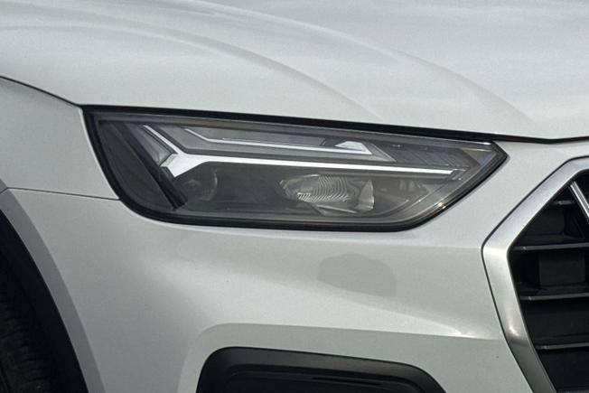 AUDI Q5 Photo 19