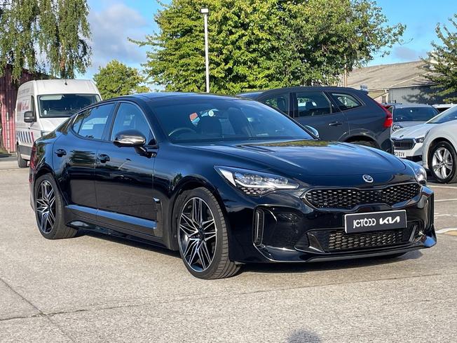 Kia Stinger Photo 23