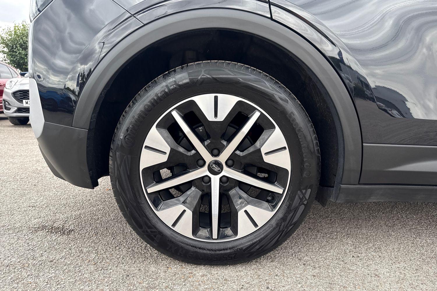 Ford EXPLORER Photo 7