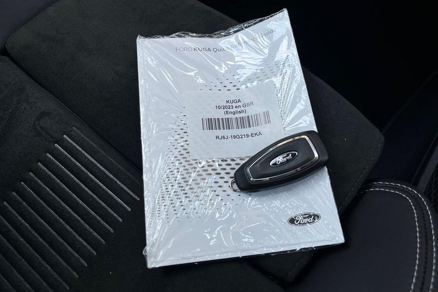 Ford Kuga Photo autoimg-835b10e8d88eb58b9c24c05eb14bfa22b2e22eaf.jpg