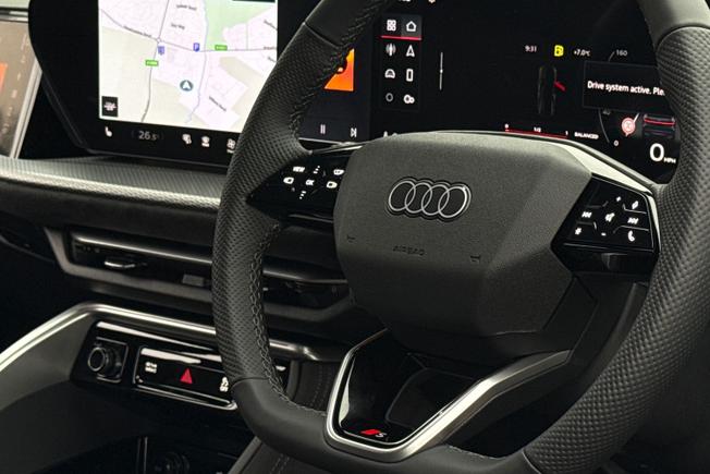 AUDI  Q5 Sportback Photo 43