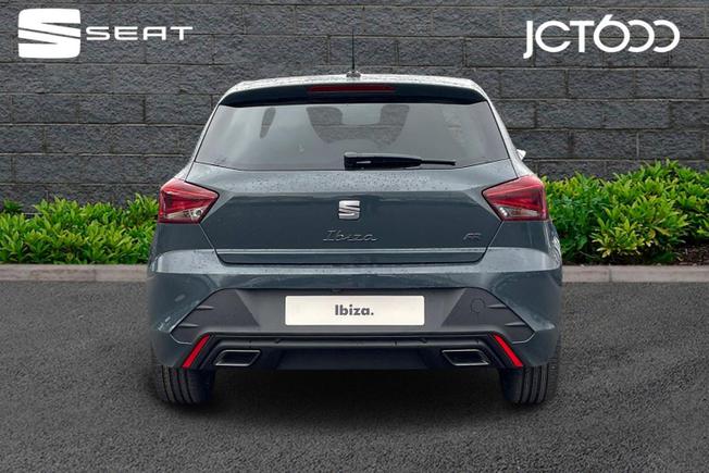 SEAT Ibiza Photo 7