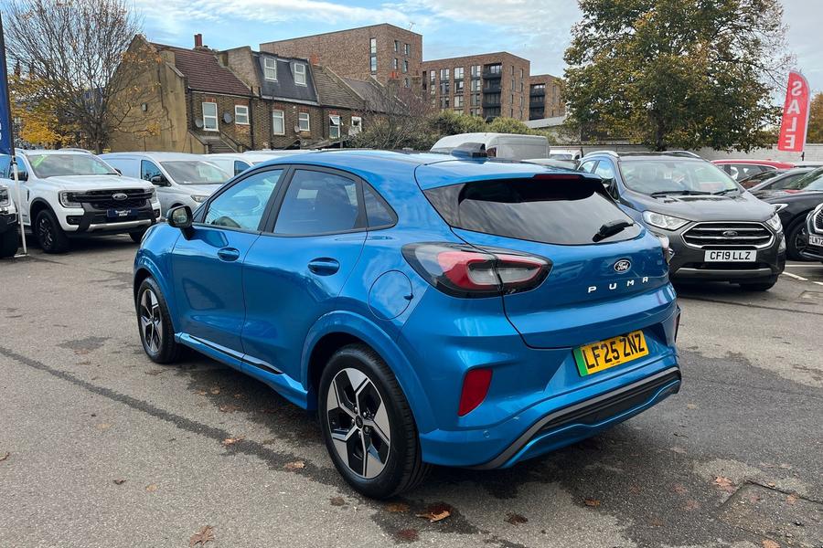 Ford PUMA Photo autoimg-83634450512e9d5bab77fe43b633bd242100cdde.jpg