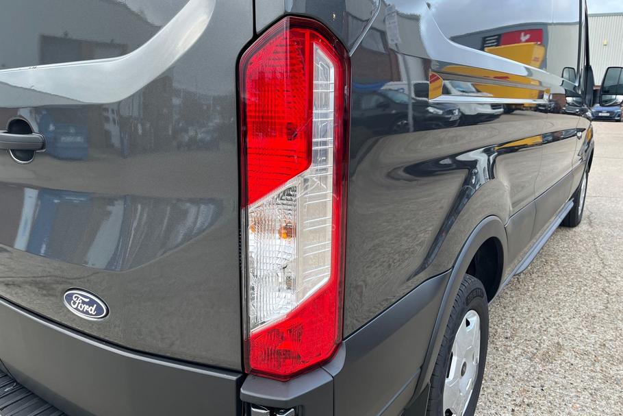 Used FORD E-TRANSIT LF25RRT 39