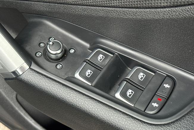 AUDI Q2 Photo 31