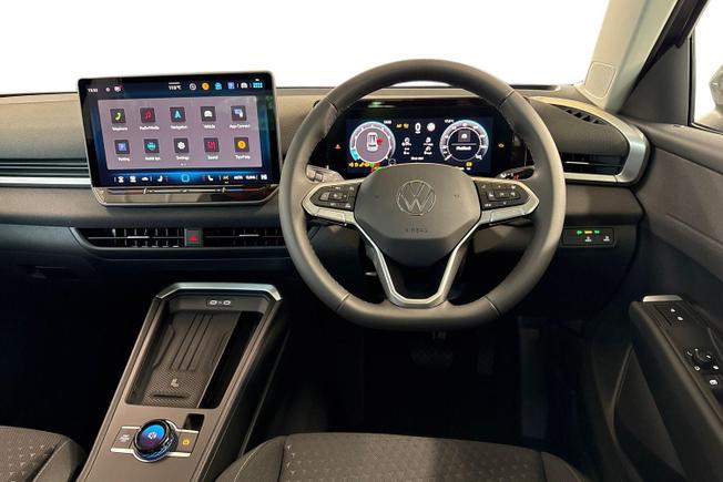 VOLKSWAGEN T-Roc Photo 11