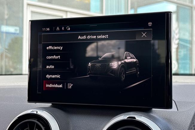 Audi Q2 Photo 31