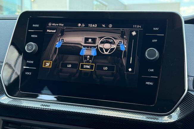 VOLKSWAGEN T-Cross Photo 26